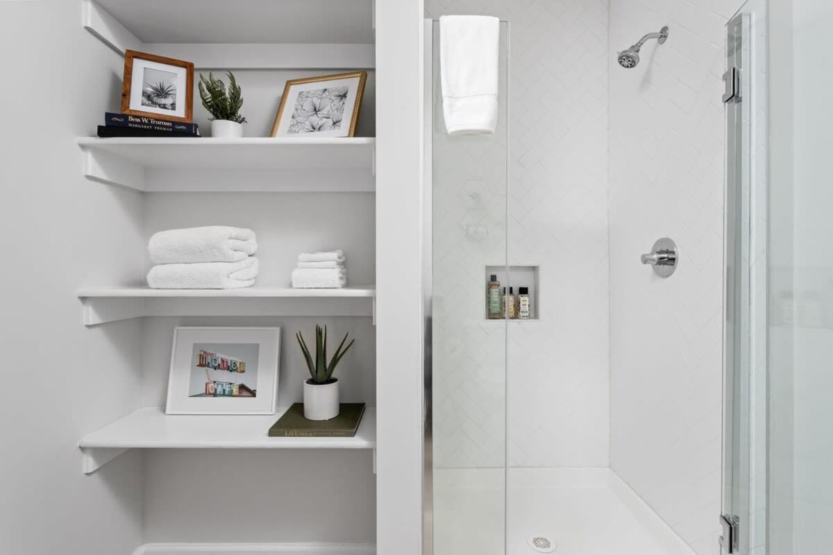 Apartment Cozysuites Modern Studio Steps From Broad Ripple Indianapolis